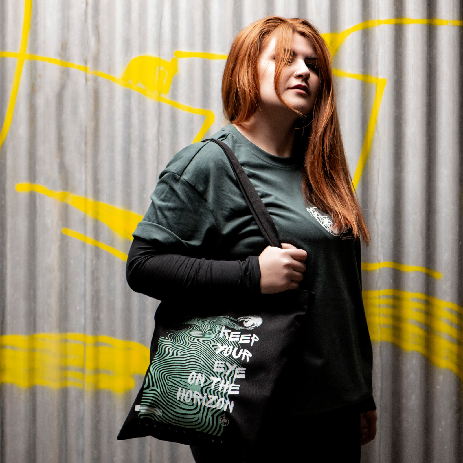 montay(ss2025)_eye_tote-bag-black
